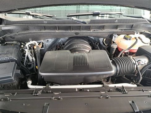Used 2024 Chevrolet Tahoe LT AWD/4WD image 27