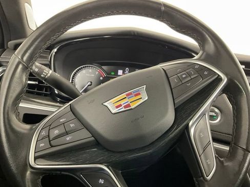 Used 2023 Cadillac XT5 Premium Luxury FWD image 29