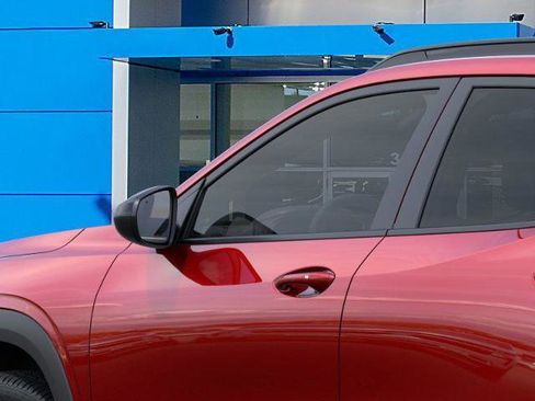 New 2026 Chevrolet Trax RS w/ Sunroof Package image 33