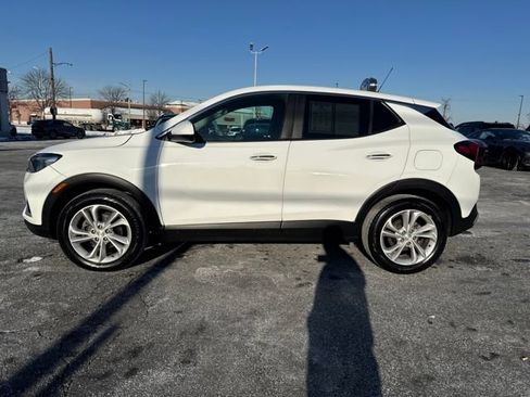 Used 2021 Buick Encore GX Preferred w/ Cold Weather Comfort Package image 3