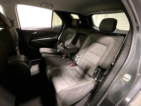 Used 2019 Chevrolet Equinox LT FWD image 26