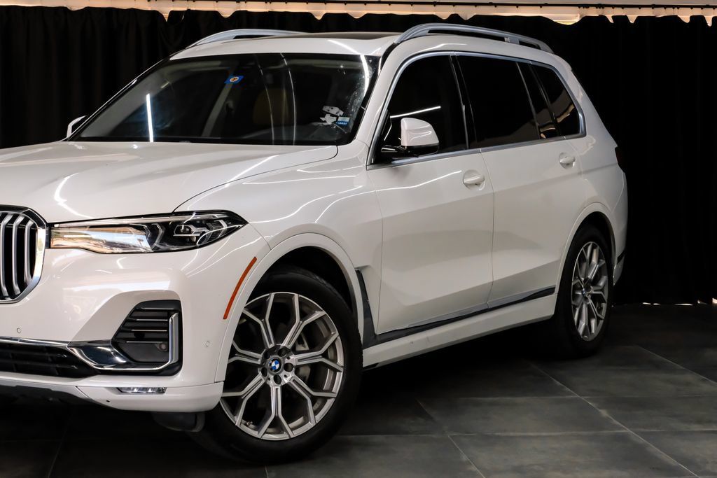Used 2020 BMW X7 xDrive40i w/ Parking Assistance Package AWD/4WD image 7