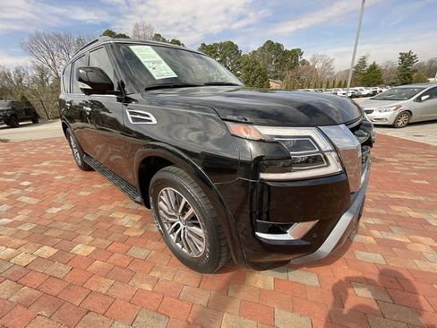 Used 2023 Nissan Armada SL w/ Captain's Chairs Package AWD/4WD image 38