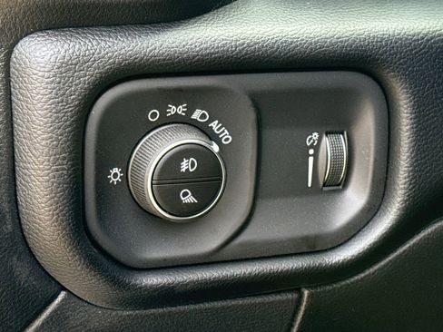 New 2026 RAM 2500 Big Horn AWD/4WD image 21