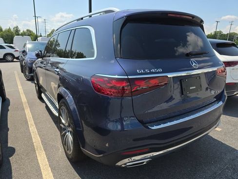 Used 2026 Mercedes-Benz GLS 450 4MATIC image 3