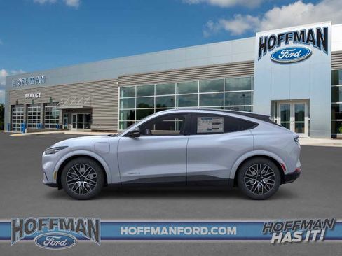 New 2025 Ford Mustang Mach-E Premium image 4