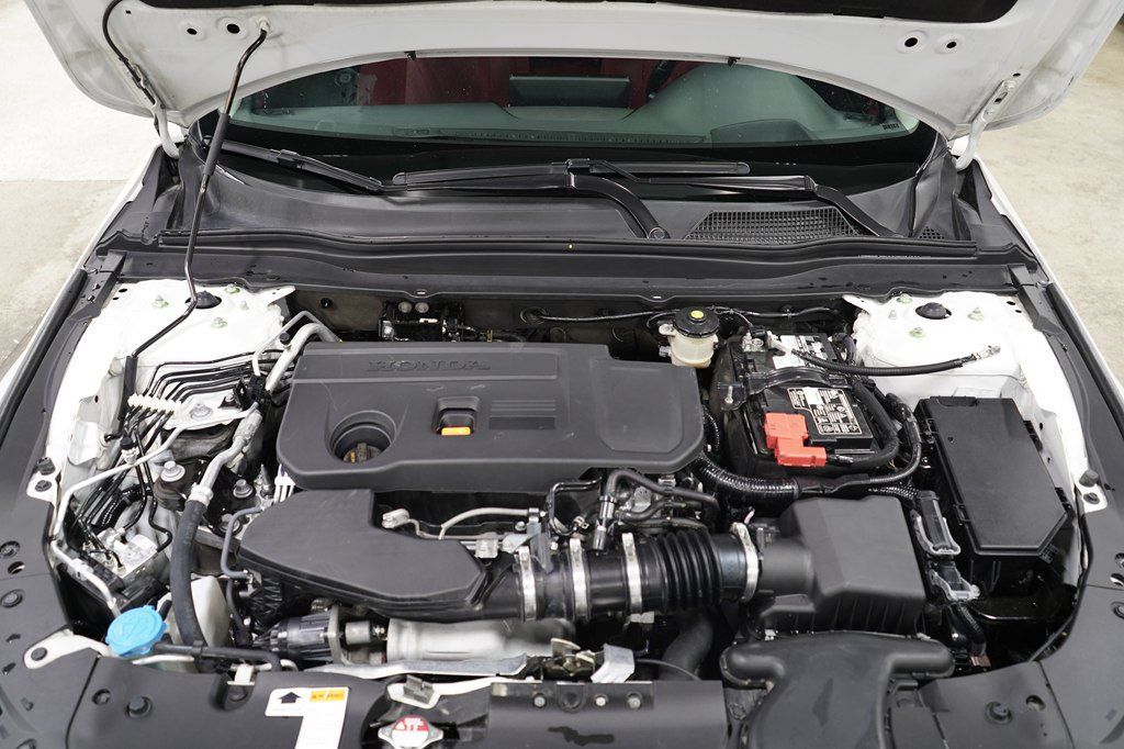 Used 2021 Honda Accord Touring image 26