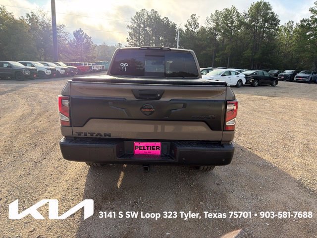Used 2021 Nissan Titan PRO-4X w/ Off Road Protection Package AWD/4WD image 9