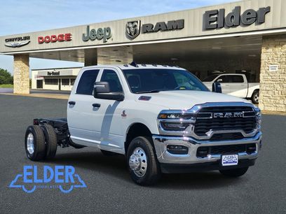 New 2026 RAM 3500 Tradesman w/ Chrome Appearance Group