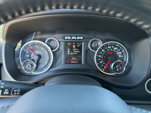 Used 2019 RAM 1500 Big Horn AWD/4WD image 17