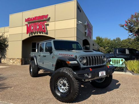 Used 2024 Jeep Gladiator Mojave w/ Safety Group AWD/4WD image 1