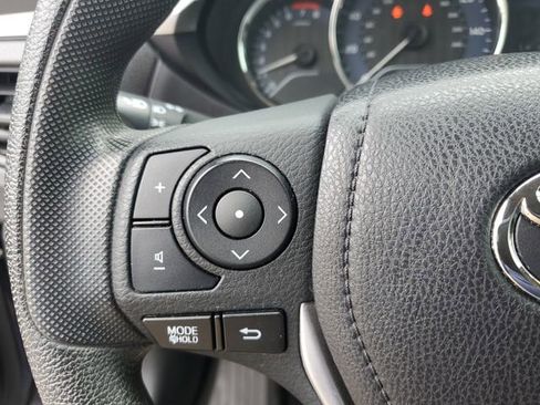 Used 2016 Toyota Corolla L image 20