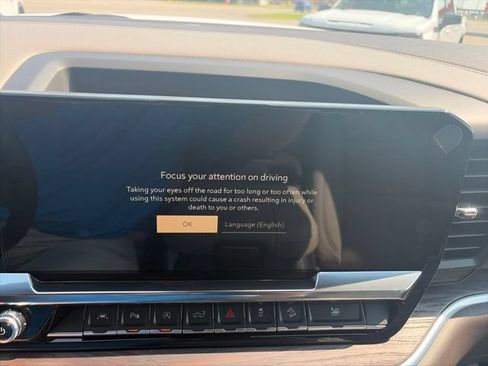 New 2026 GMC Sierra 1500 SLT w/ SLT Premium Plus Package AWD/4WD image 22
