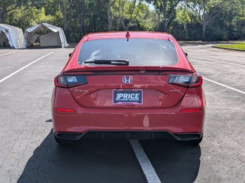 Used 2025 Honda Civic Sport image 6