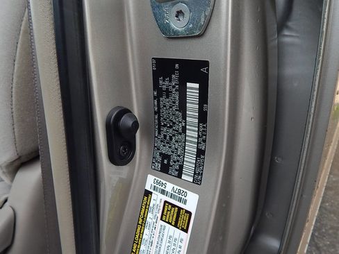 Used 2007 Toyota Sienna LE image 35