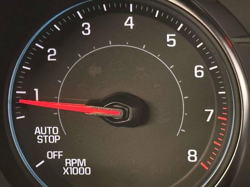 Used 2023 Chevrolet Traverse LT w/ LPO, Floor Liner Package image 25