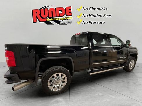 Used 2015 GMC Sierra 2500 Denali w/ Duramax Plus Package image 6