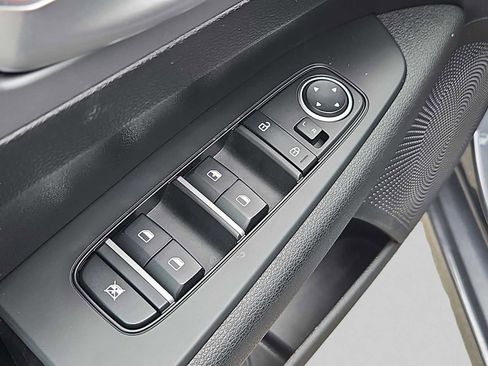 Used 2023 Kia Forte LXS FWD image 20