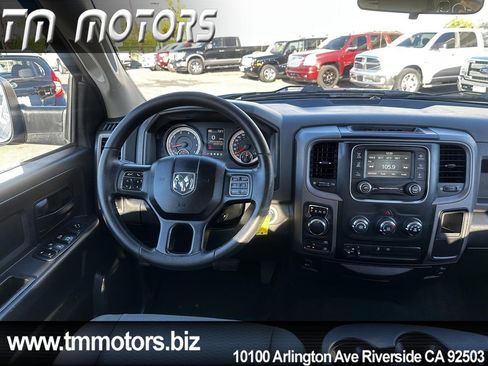Used 2017 RAM 1500 Express w/ Express Value Package AWD/4WD image 13