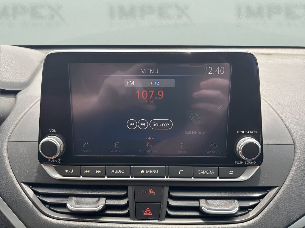 Used 2025 Nissan Altima 2.5 S FWD image 16