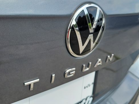 Used 2024 Volkswagen Tiguan S FWD image 8