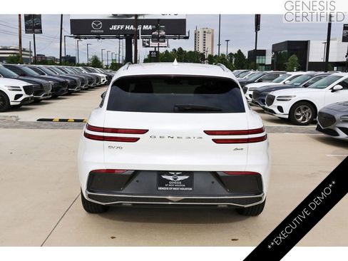 Used 2026 Genesis GV70 2.5T AWD/4WD image 8