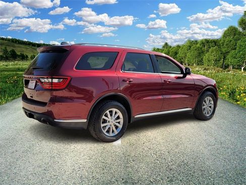 Certified 2022 Dodge Durango SXT w/ Trailer Tow Group IV image 4