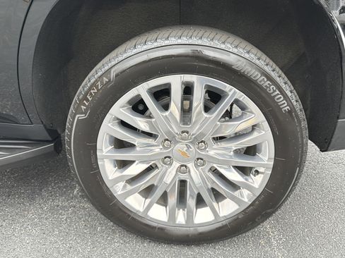 Used 2025 Chevrolet Tahoe LS image 20
