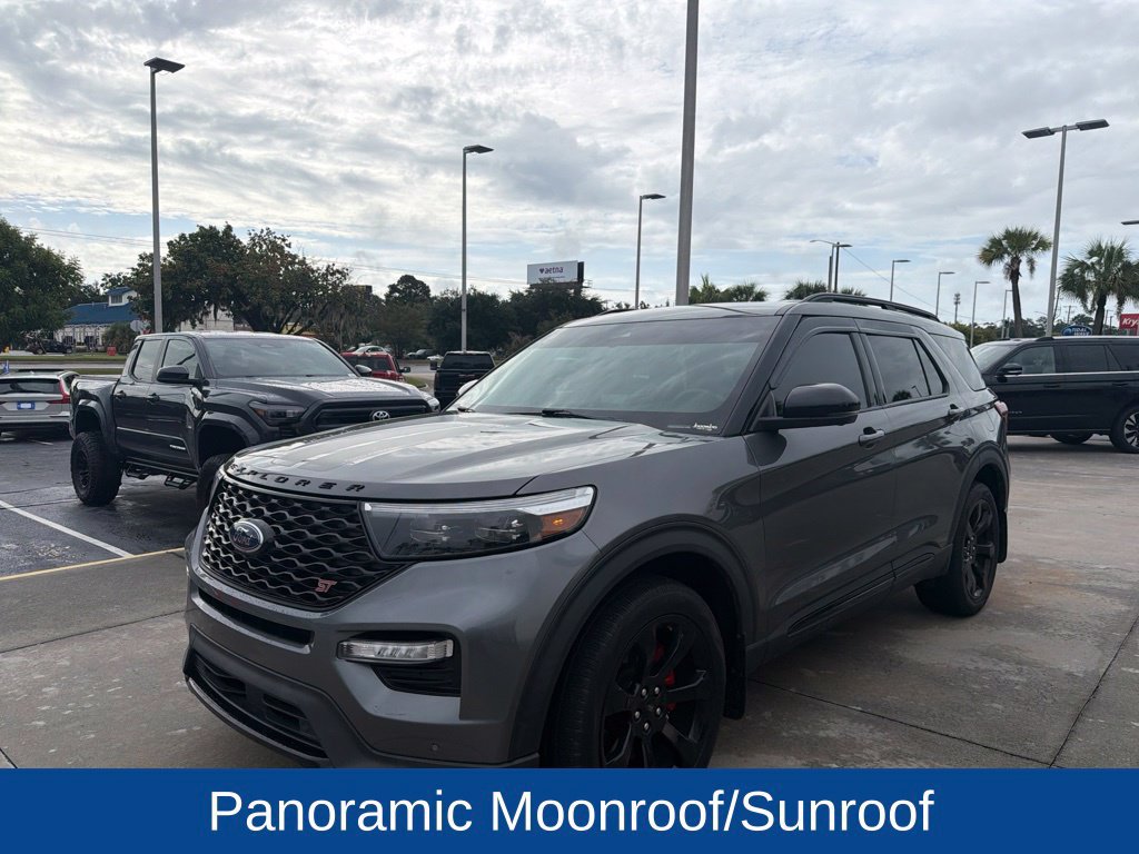 Used 2023 Ford Explorer ST w/ Equipment Group 401A AWD/4WD image 4