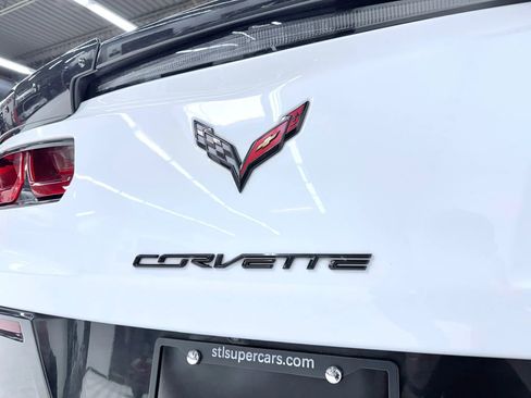 Used 2017 Chevrolet Corvette Grand Sport w/ Carbon Flash Badge Package image 33