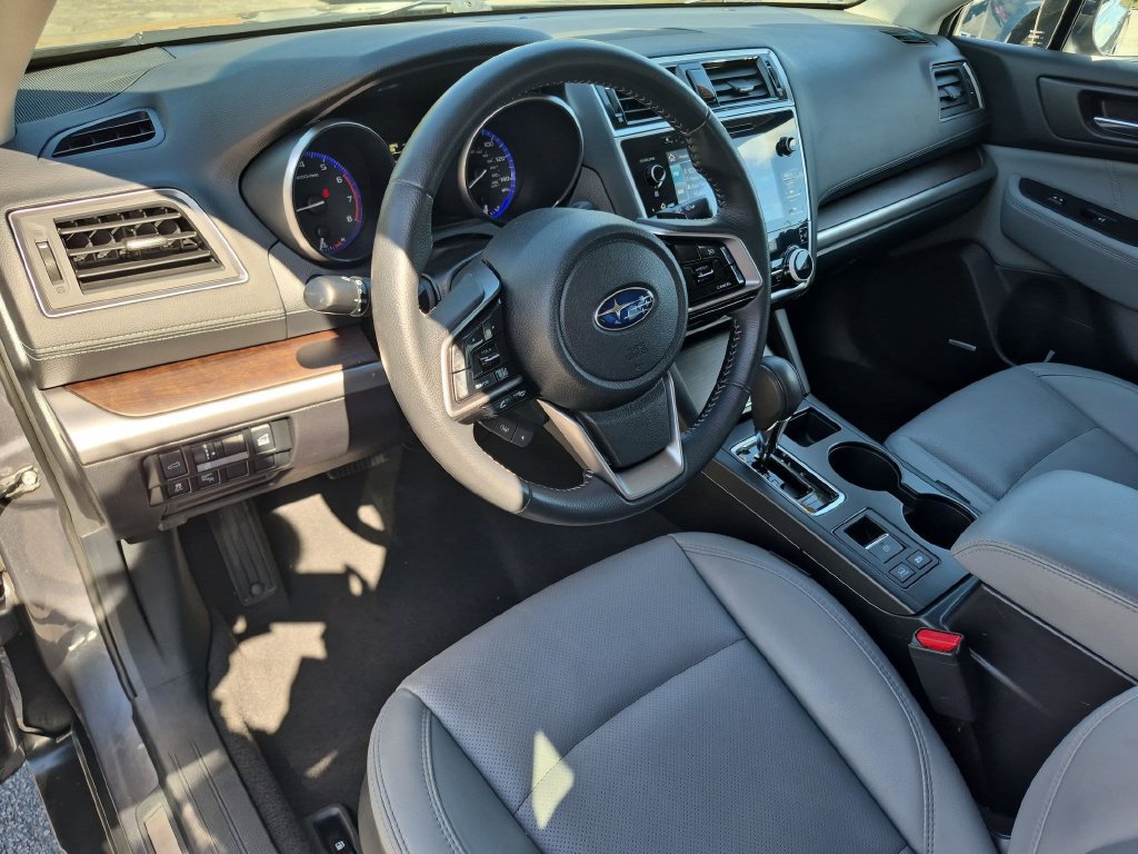 Used 2018 Subaru Outback 2.5i Limited AWD/4WD image 11