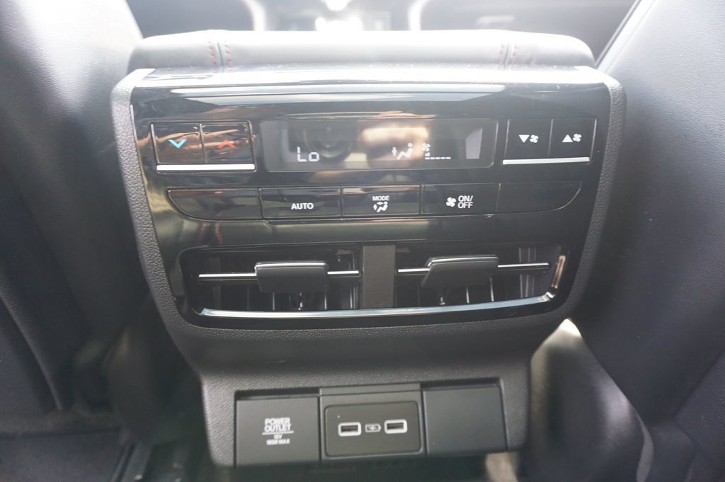 Used 2023 Acura MDX A-Spec AWD/4WD image 10