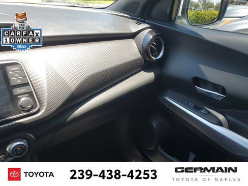 Used 2019 Nissan Kicks SV FWD image 36