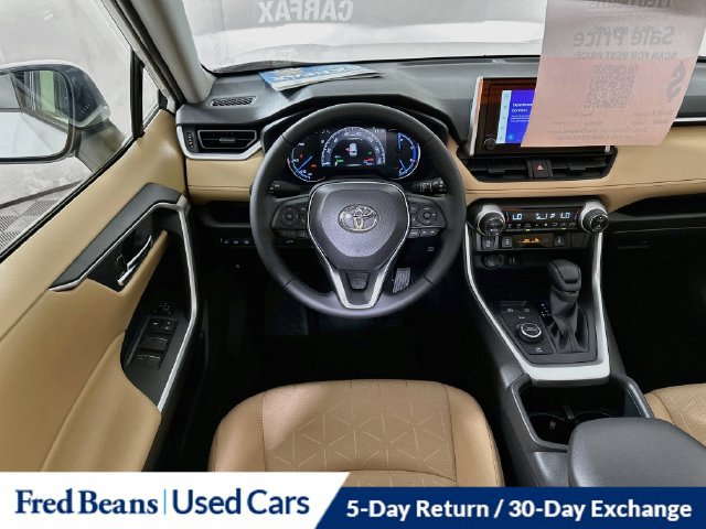Used 2025 Toyota RAV4 XLE w/ Convenience Package AWD/4WD image 30