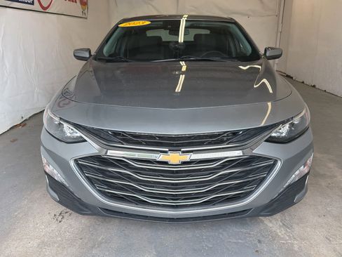 Used 2023 Chevrolet Malibu LT FWD image 3