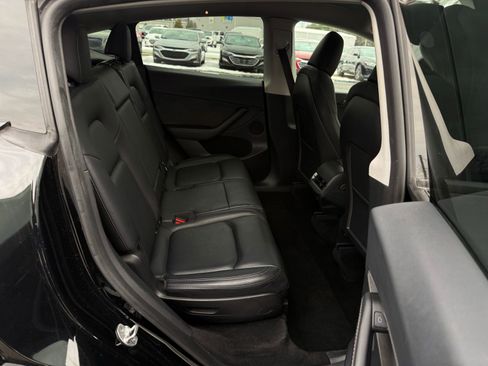 Used 2024 Tesla Model Y Long Range image 24