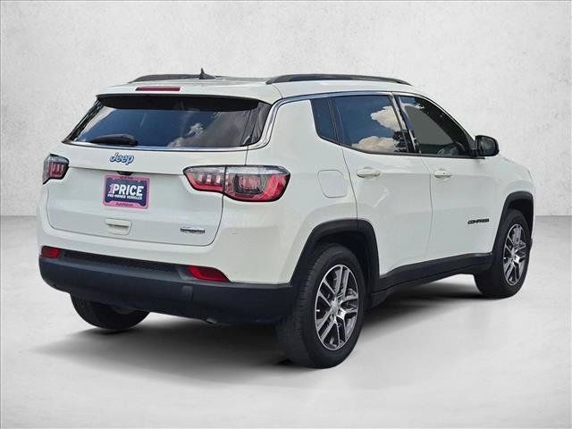 Used 2019 Jeep Compass Latitude FWD image 5