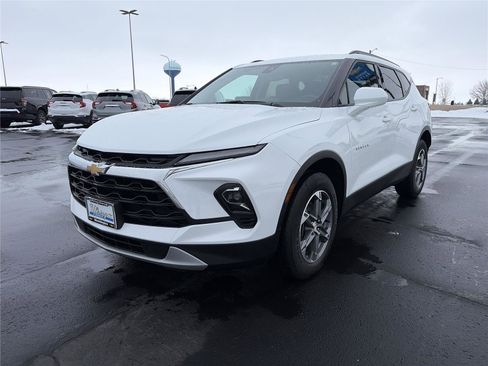 Used 2023 Chevrolet Blazer LT w/ Convenience Package image 9