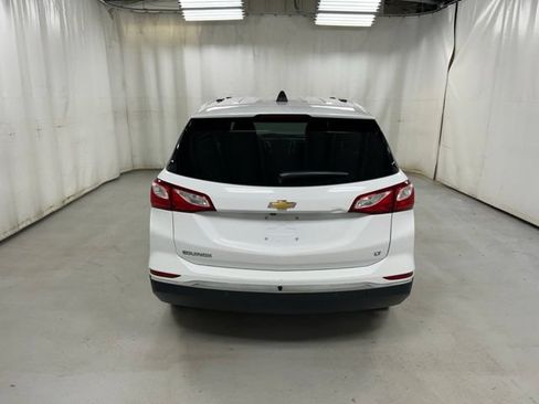 Used 2019 Chevrolet Equinox LT w/ Driver Convenience Package FWD image 6