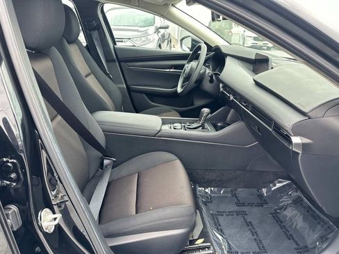 Used 2024 MAZDA MAZDA3 s image 28