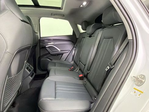 New 2026 Audi Q5 Premium Plus image 16