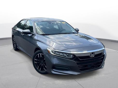 Used 2018 Honda Accord LX image 4