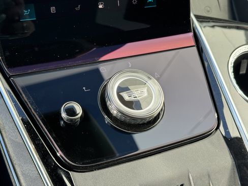 New 2025 Cadillac Escalade IQ Luxury 1 image 25