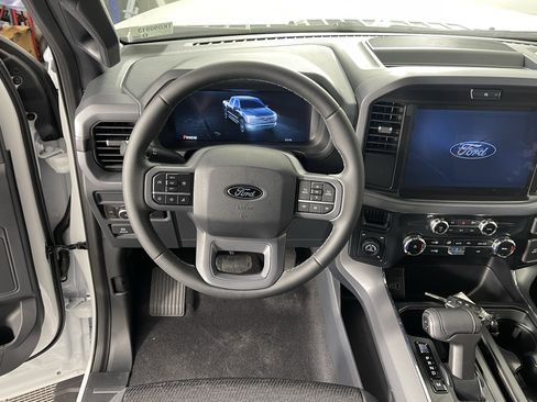 New 2026 Ford F150 XLT w/ XLT Black Appearance Package AWD/4WD image 13