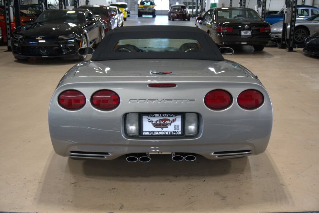 Used 2001 Chevrolet Corvette Convertible w/ Preferred Equipment Group2 RWD image 4