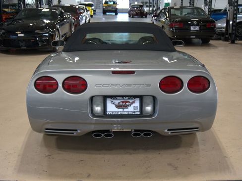 Used 2001 Chevrolet Corvette Convertible w/ Preferred Equipment Group2 image 4
