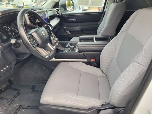 Used 2024 Toyota Tundra SR5 AWD/4WD image 18