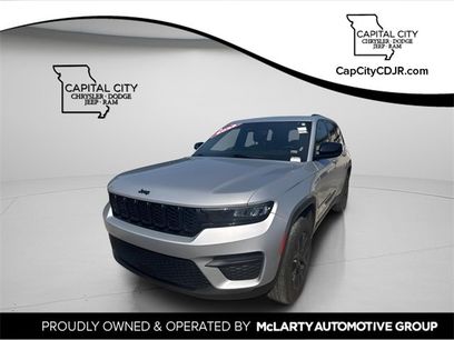 Used 2024 Jeep Grand Cherokee Altitude