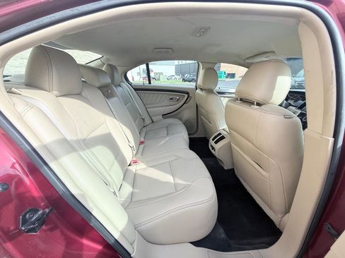 Used 2016 Ford Taurus Limited w/ Equipment Group 301A image 12