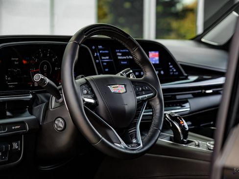 Used 2023 Cadillac Escalade V image 39